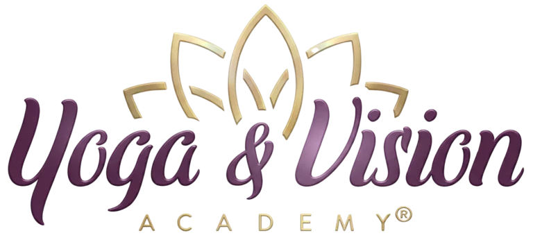 Logo Yoga & Vision Academy® s&nbsp;fialovým textem a&nbsp;zlatým lotosovým symbolem. Oficiální značka Martiny Bajerové pro&nbsp;metodiku Face Yoga.